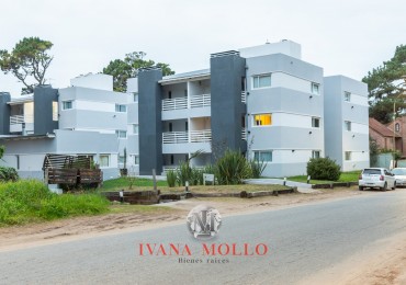 DEPARTAMENTO 3 AMBIENTES 2DO PISO - PINAMAR - MARTIN PESCADOR