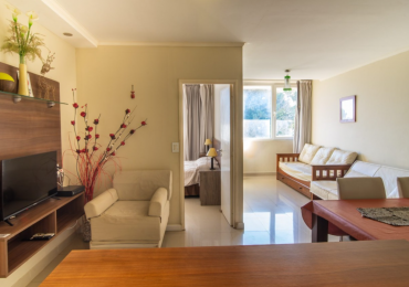 Departamento en venta 2 ambientes en Pinamar Centro con cochera 