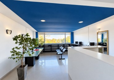 Oficina en centro de Pinamar en venta