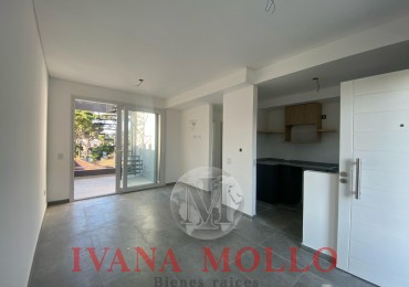 Departamento en venta 2 ambientes en Pinamar a estrenar y con cochera