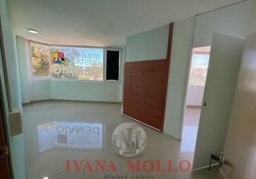 Oficina en venta en Paseo El Agora, Pinamar Centro
