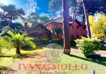 Casa- Chalet en venta 5 ambientes en Pinamar Norte